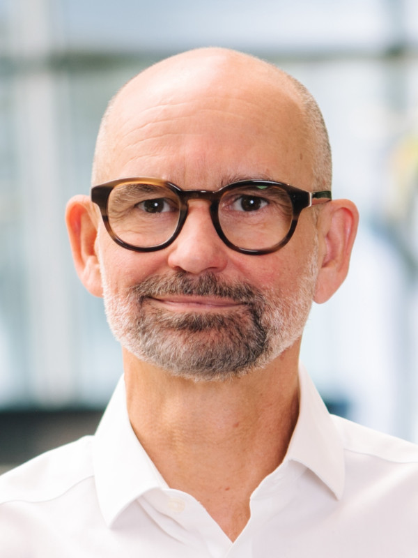 Dr. Alfred Hauenstein